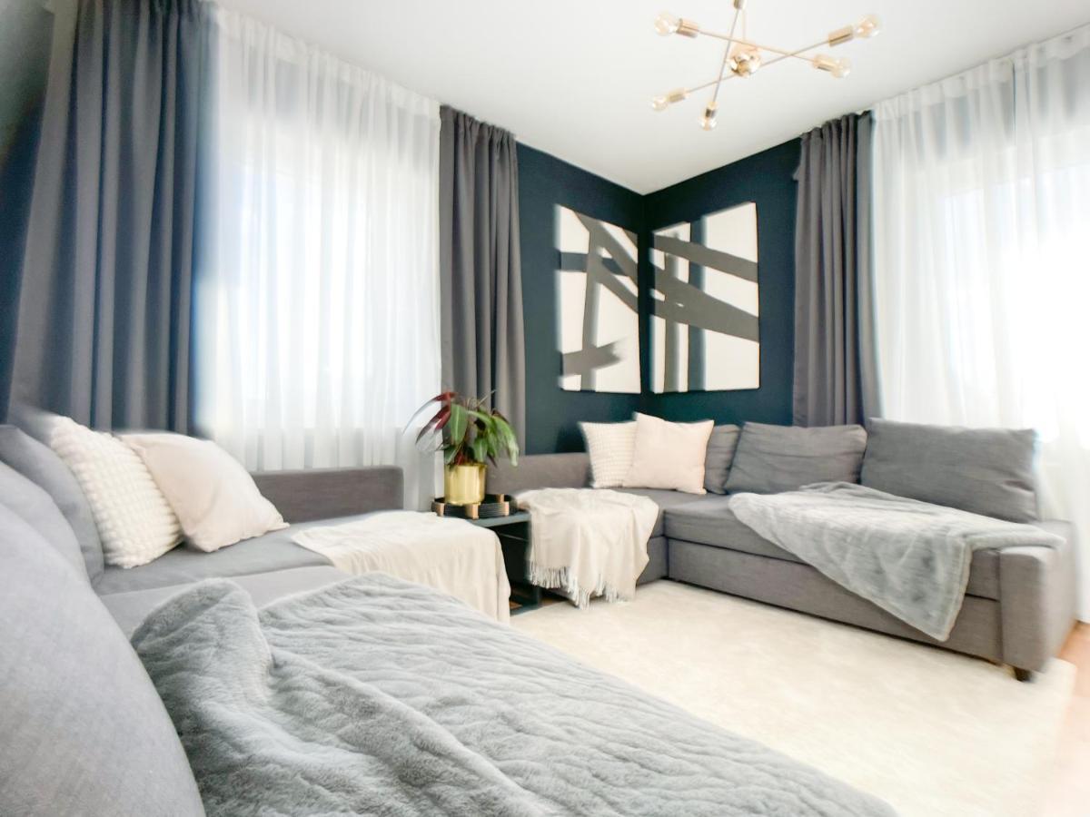 M-Style 02 Apartment Mit Balkon 24H Self-Check-In, Free Parking, Netflix Nuremberga Exterior foto